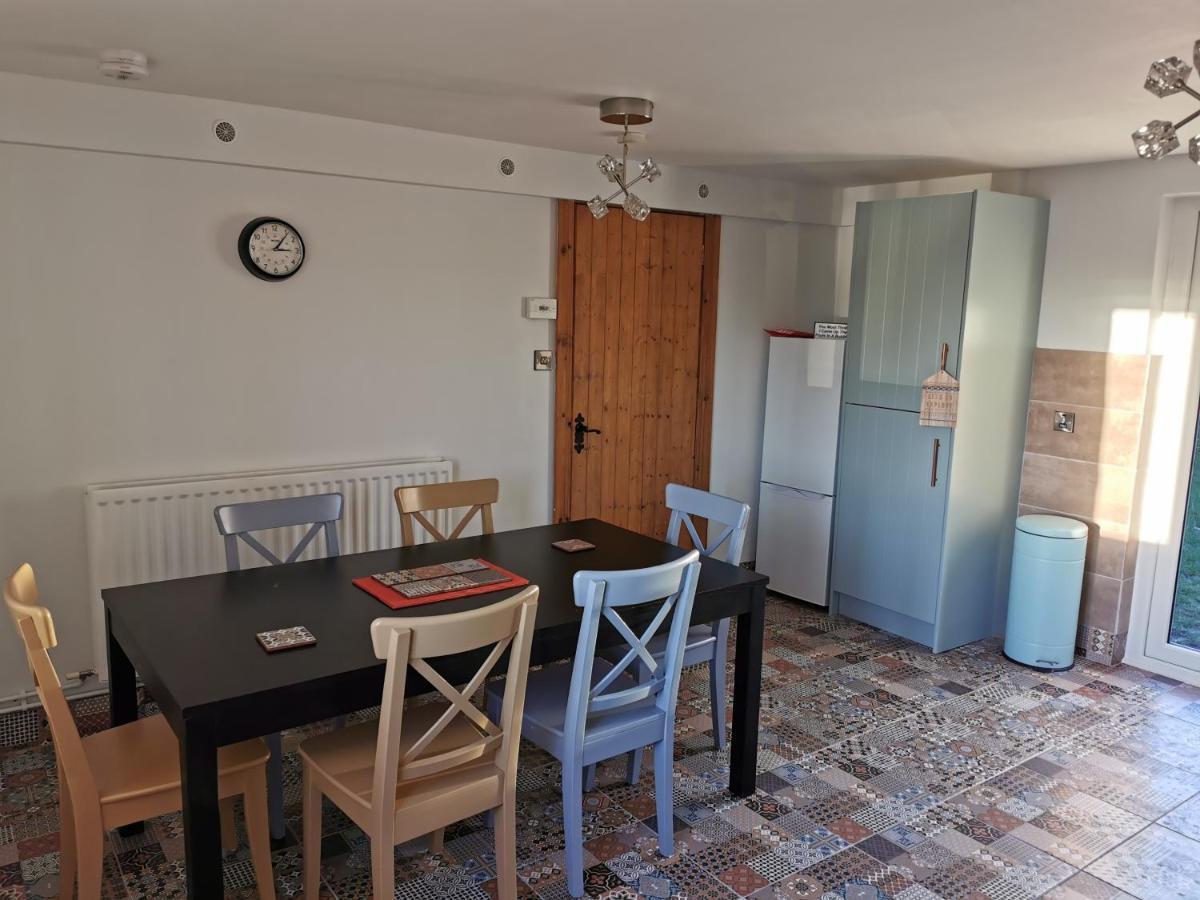 The Church Wall Apartment Londonderry Esterno foto